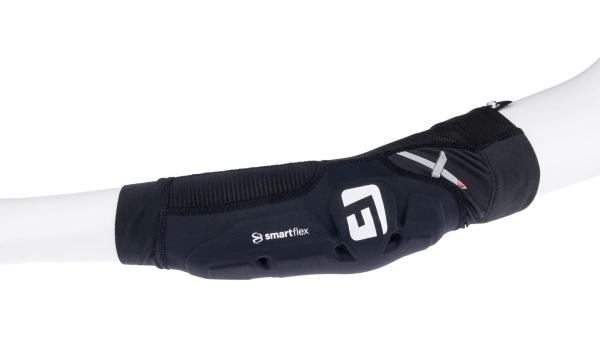 G-Form Pro-X4 Youth  L schwarz