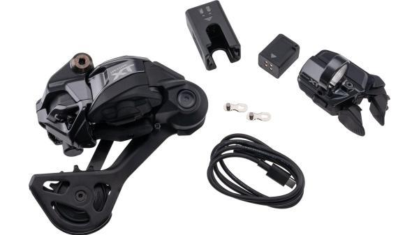 Shimano Deore XT Di2  17 mm schwarz