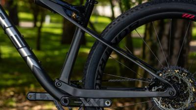 Trek Supercaliber F/S M Navy Smoke to Alpine Blue Fade Produktbild 4