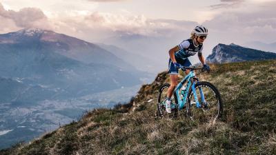 Trek Supercaliber F/S XXL Navy Smoke to Alpine Blue Fad Produktbild 2