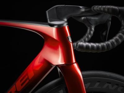 Trek Madone SLR 7 47 Metallic Red Smoke to Red Carbon S Produktbild 3
