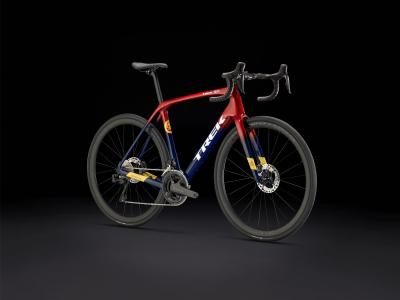 Trek Domane SLR 7 54 Metallic Red Smoke to Blue Smoke F Produktbild 1