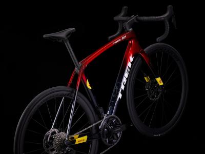 Trek Domane SLR 6 47 Metallic Red Smoke to Blue Smoke F Produktbild 2