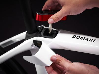 Trek Domane SLR 6 62 Crystal White Produktbild 8