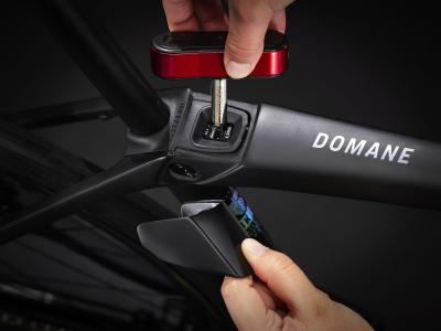 Trek Domane SLR 6 AXS 62 Deep Smoke Produktbild 8