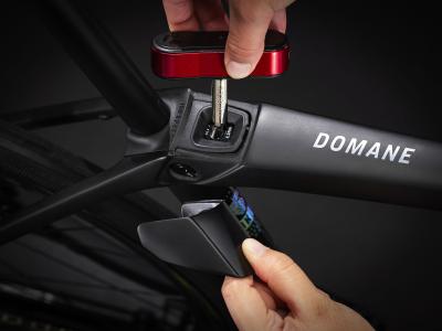 Trek Domane SLR 9 62 Deep Smoke Produktbild 8