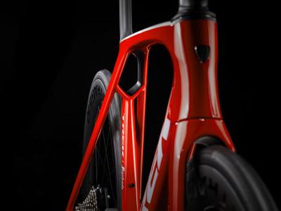 Trek Madone SLR 6 56 Viper Red Produktbild 4