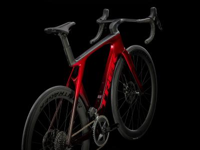 Trek Madone SLR 6 AXS 60 Metallic Red Smoke to Red Carb Produktbild 2