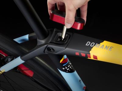 Trek Domane SLR 7 47 Trek Black Produktbild 8