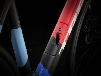 Trek Domane SLR 7 AXS 50 Trek Black Produktbild 3