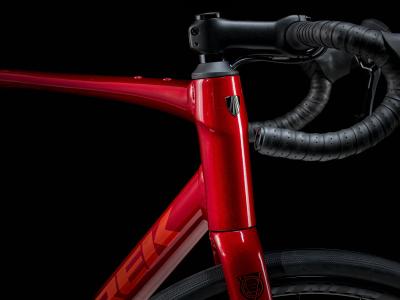 Trek Domane AL 2 54 Crimson to Dark Carmine Fade Produktbild 3