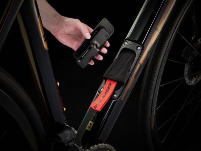 Trek Domane SLR 9 52 Axinite Flip/Trek Black Produktbild 4