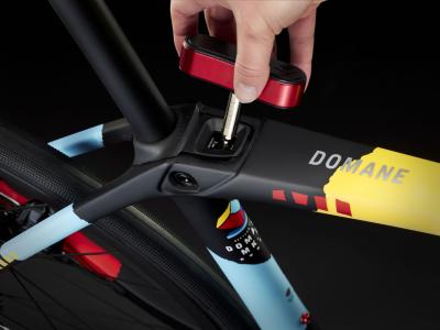 Trek Domane SLR 9 47 Trek Black Produktbild 8