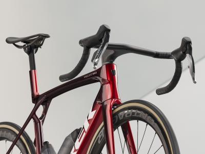 Trek Madone SLR 9 AXS S Carbon Red Smoke Produktbild 4