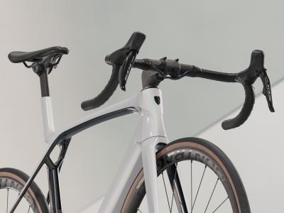 Trek Madone SL 6 ML White Prismatic Produktbild 4