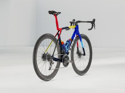 Trek Madone SLR 7 AXS S Team Replica Produktbild 1