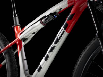 Trek Supercaliber SL 9.6 M Lunar Silver/Lava Red Produktbild 4