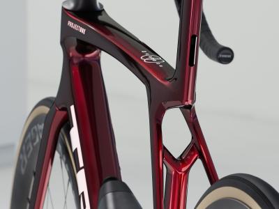 Trek MADONE SLR 8 AXS M Carbon Red Smoke Produktbild 3