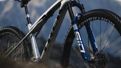 Trek Supercaliber SLR 9.9 XTR XL Argent Drizzle Produktbild 6