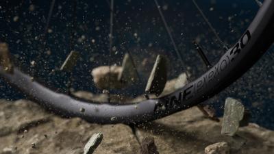 Bontrager Hinterrad Bontrager Line Comp 30 29D 148 Black Produktbild 5
