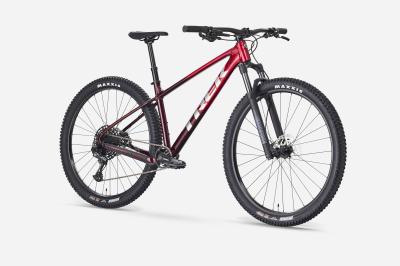 Trek Marlin 7 XL 29 Fury Red Fade Produktbild 1