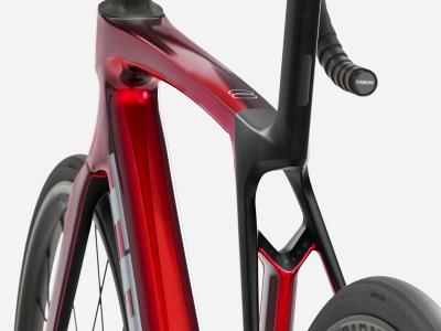 Trek Madone SL 5 S Gloss Fury Red/Matte Deep Smoke Produktbild 3