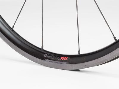 Bontrager Vorderrad Bontrager Aeolus XXX 2 TLR Black/Red Produktbild 3